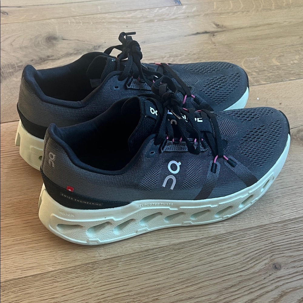 On Cloud Eclipse Running Women's Black Sneakers w… - image 2